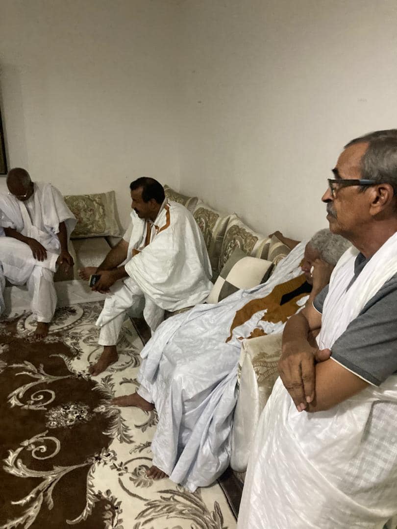 المكتب التنفيذي يلبي دعوة من عمدة ووجهاء بنشاب